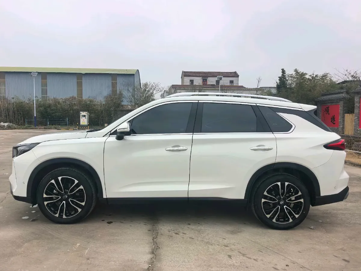 2023 GAC Trumpchi GS4 Plus 2.0T 252HP L4 6AT,autocango,china used car exporter,china ev exporter,chinese used car exporter,chinese used ev exporter