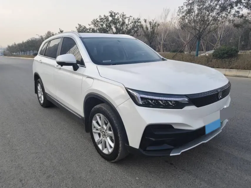 2022 Roewe RX5 MAX 2.0T 231HP L4 8AT,autocango,china used car exporter,china ev exporter,chinese used car exporter,chinese used ev exporter