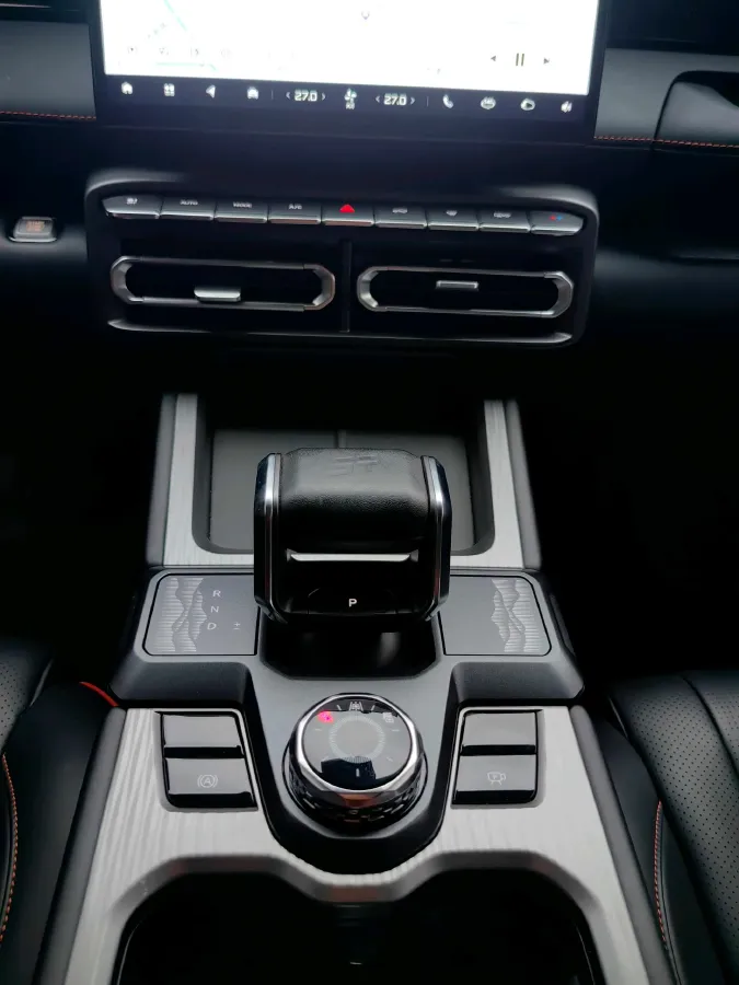 2025 Jetour DASHING 1.5T 184HP L4 7DCT,autocango,china used car exporter,china ev exporter,chinese used car exporter,chinese used ev exporter