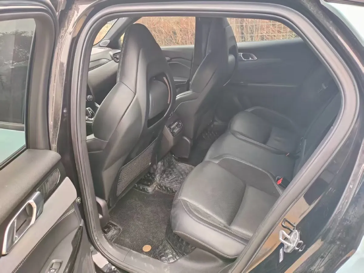 2022 LYNK&CO 03 2.0T 190HP L4 7DCT,autocango,china used car exporter,china ev exporter,chinese used car exporter,chinese used ev exporter