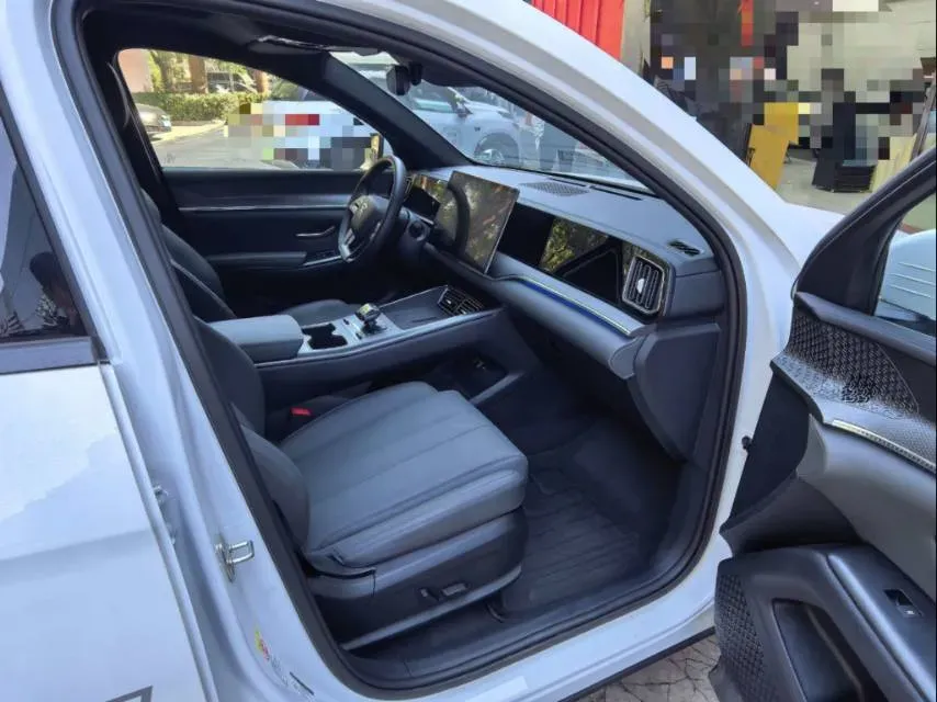 2025 BYD Song Pro 1.5L 101HP L4 E-CVT PHEV 18.3KWH,autocango,china used car exporter,china ev exporter,chinese used car exporter,chinese used ev exporter