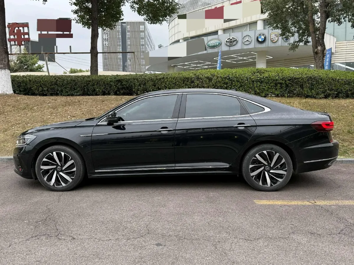 2023 Volkswagen Passat 2.0T 186HP L4 7DCT,autocango,china used car exporter,china ev exporter,chinese used car exporter,chinese used ev exporter