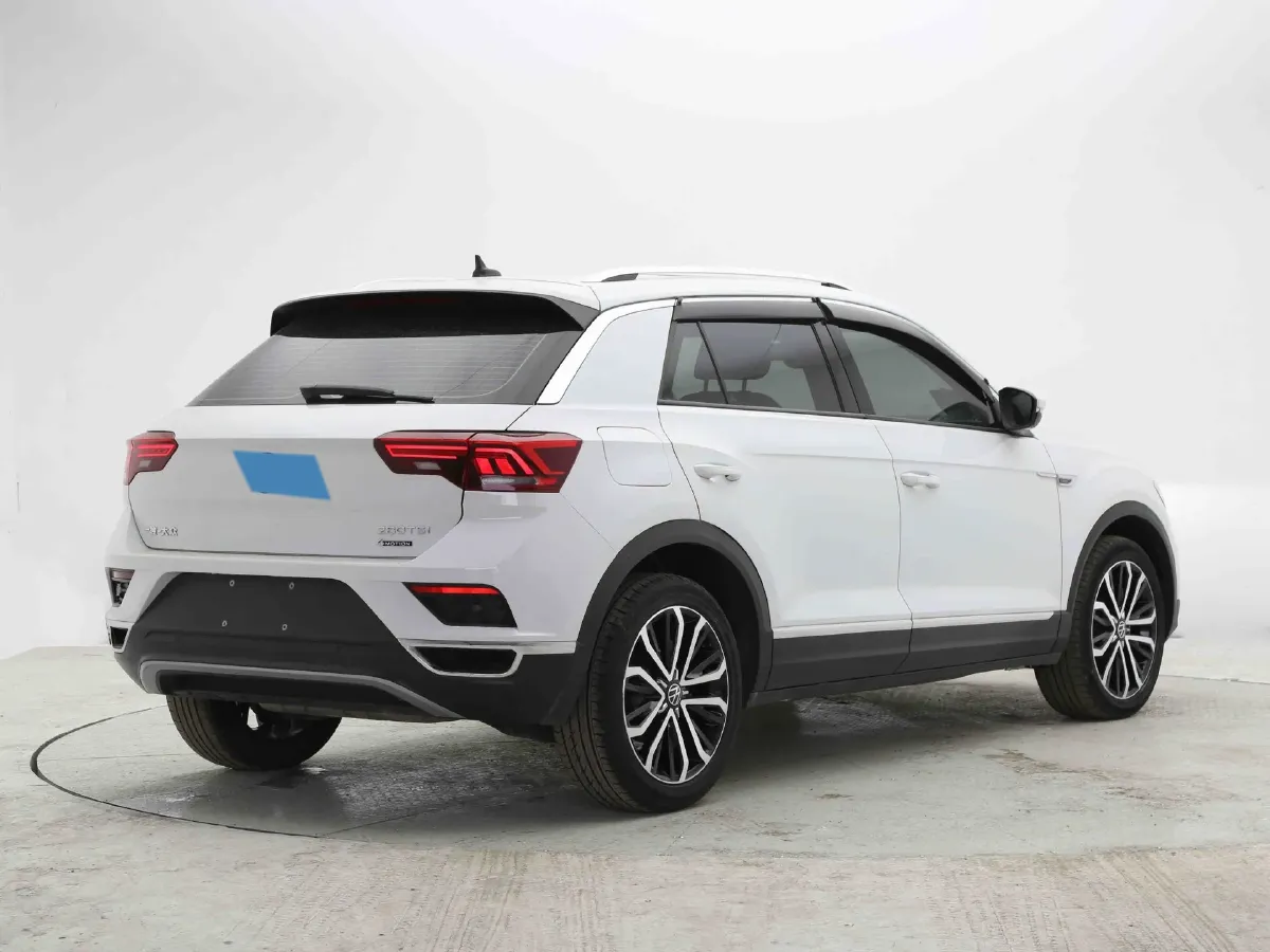 2021 Volkswagen T-Roc 1.4T 150HP L4 7DCT,autocango,china used car exporter,china ev exporter,chinese used car exporter,chinese used ev exporter