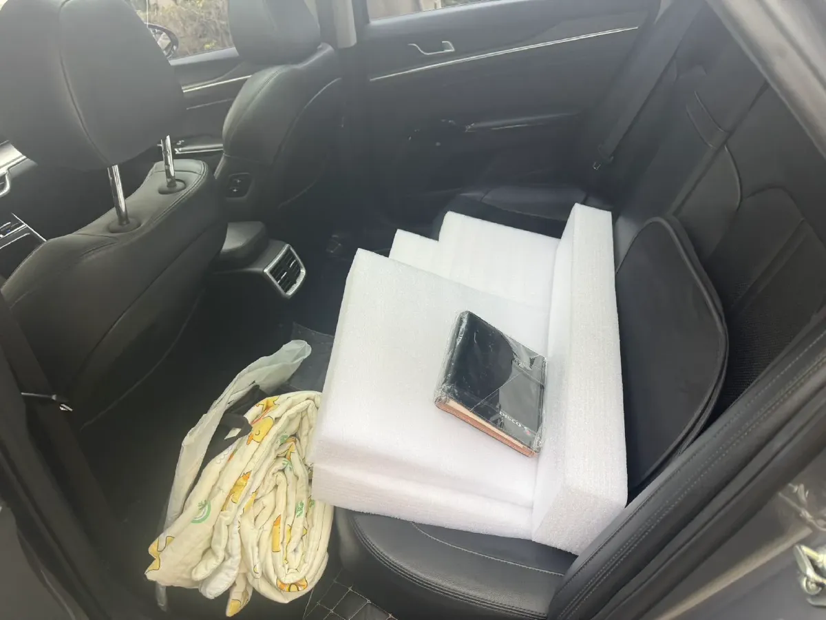 2020 Kia K5 2.0T 240HP L4 8AT,autocango,china used car exporter,china ev exporter,chinese used car exporter,chinese used ev exporter