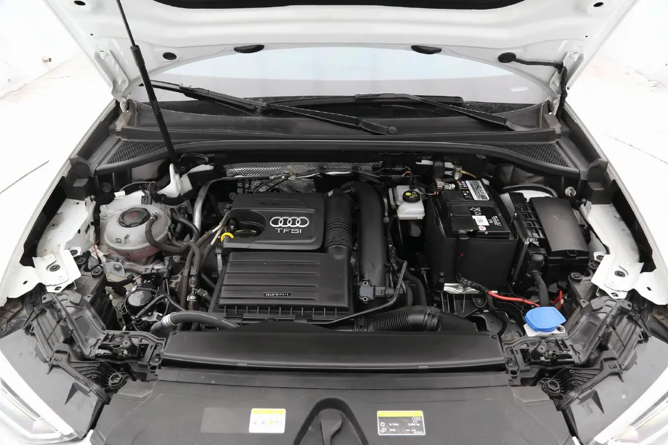 2022 Jetta VS7 1.4T 150HP L4 6AT,autocango,china used car exporter,china ev exporter,chinese used car exporter,chinese used ev exporter