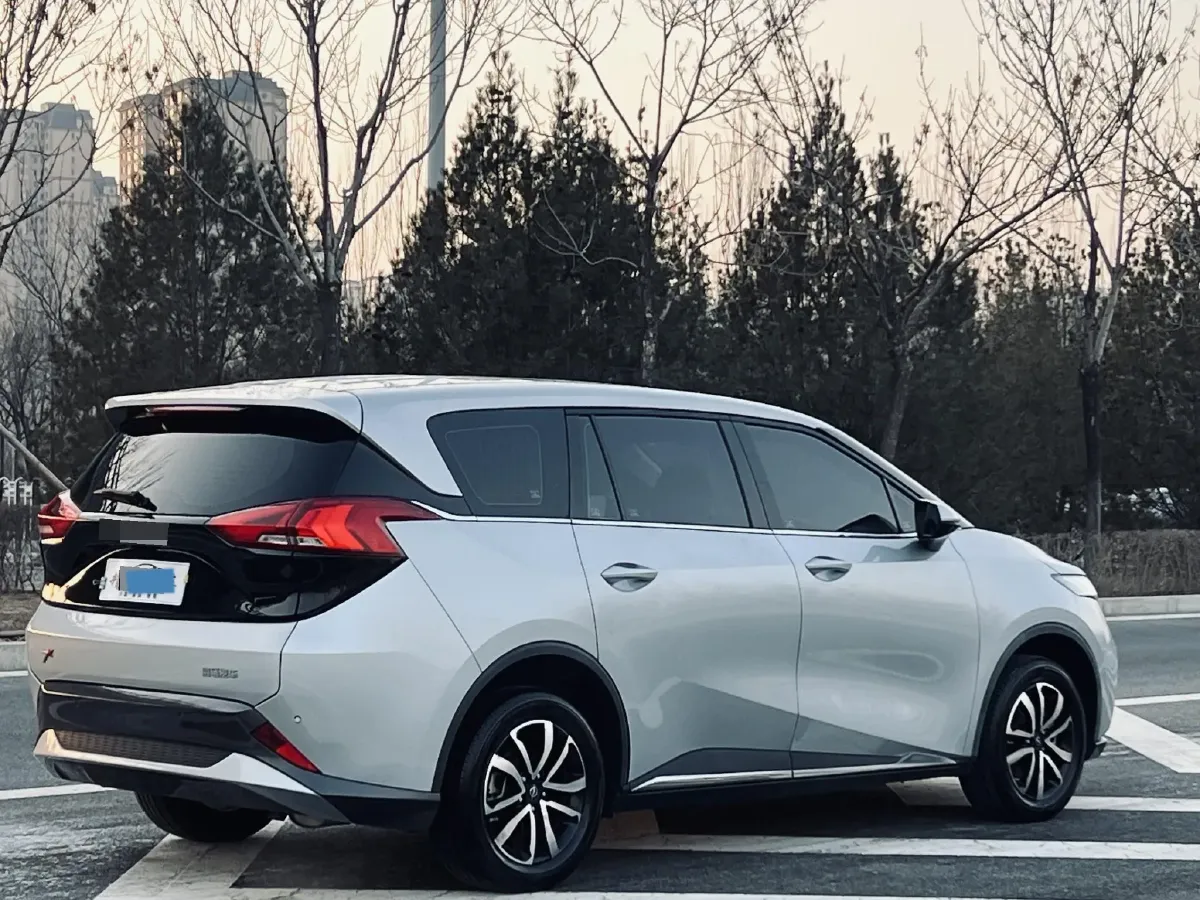 2020 HaiMa 7X 1.5T 165HP L4 6AT,autocango,china used car exporter,china ev exporter,chinese used car exporter,chinese used ev exporter