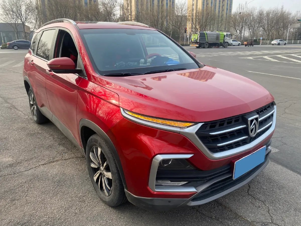 2018 BaoJun 530 1.5T 150HP L4 6DCT,autocango,china used car exporter,china ev exporter,chinese used car exporter,chinese used ev exporter
