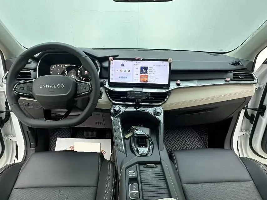 2022 Roewe i6 MAX BEV 61.1KWH,autocango,china used car exporter,china ev exporter,chinese used car exporter,chinese used ev exporter