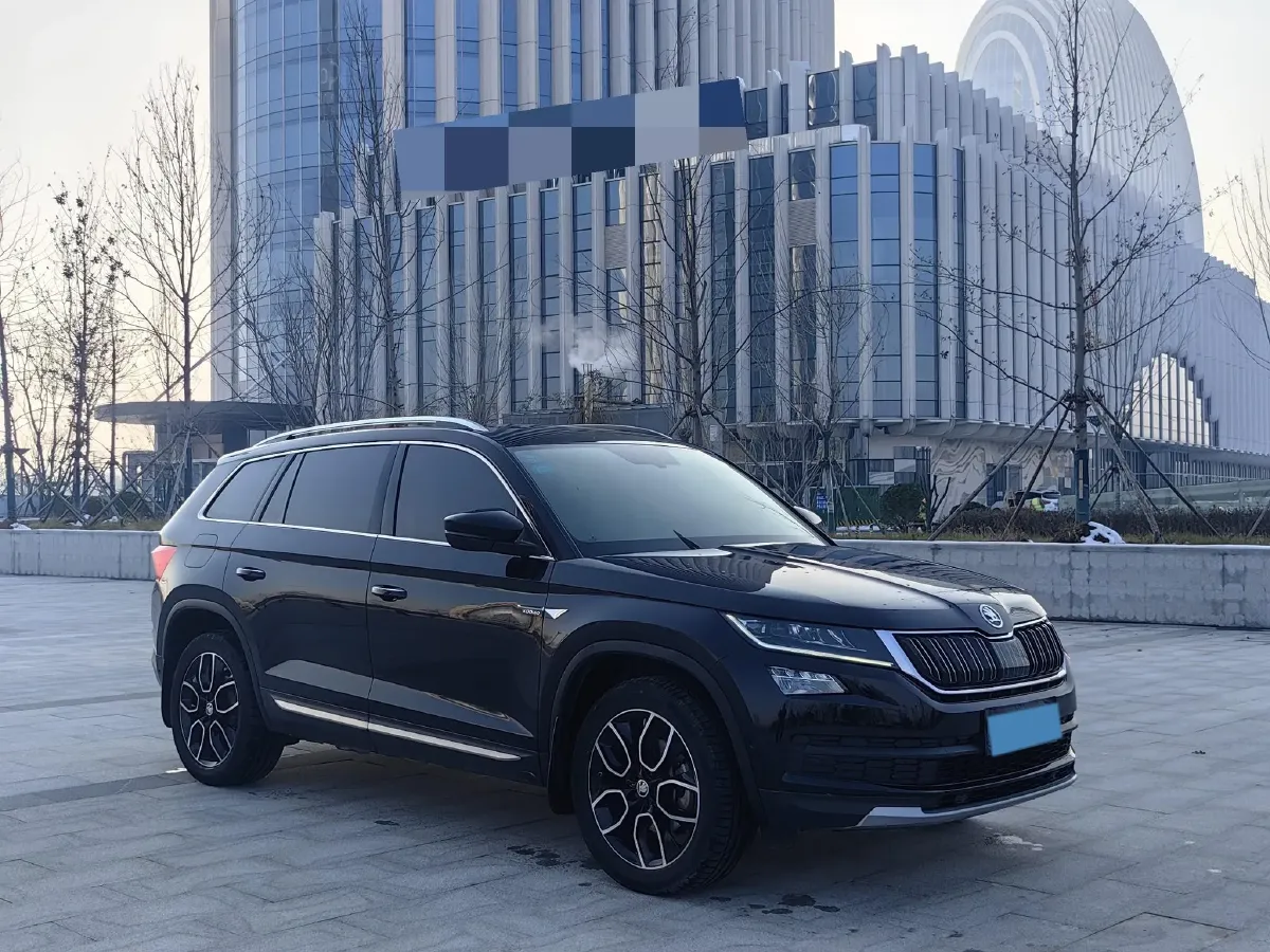 2017 Skoda Kodiak 2.0T 220HP L4 7DCT,autocango,china used car exporter,china ev exporter,chinese used car exporter,chinese used ev exporter