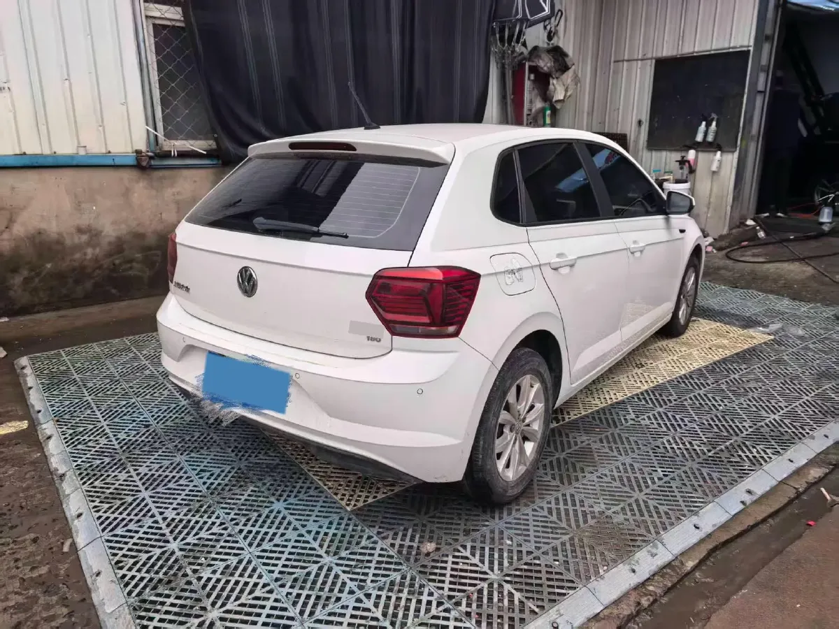 2019 Volkswagen Polo 1.5L 113HP L4 6AT,autocango,china used car exporter,china ev exporter,chinese used car exporter,chinese used ev exporter