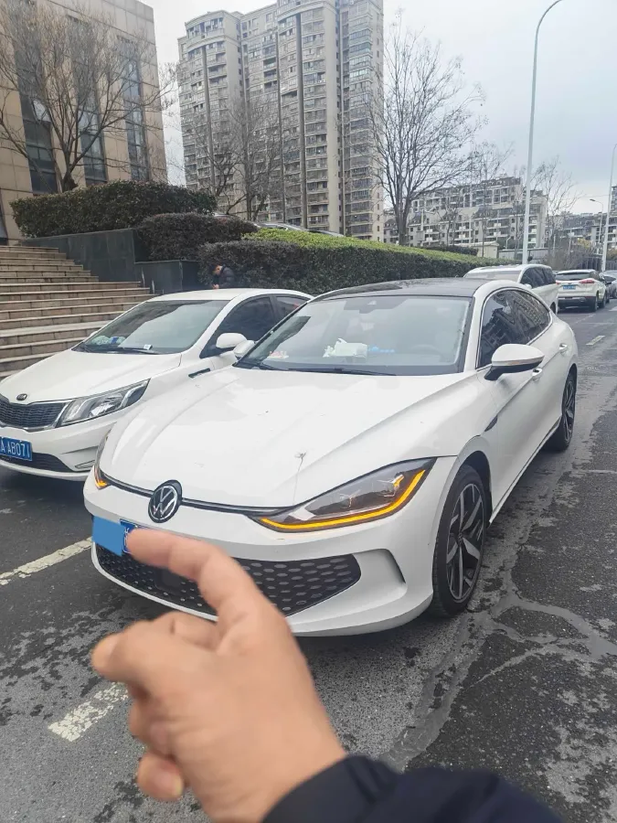 2024 Volkswagen Lamando 1.4T 150HP L4 7DCT,autocango,china used car exporter,china ev exporter,chinese used car exporter,chinese used ev exporter