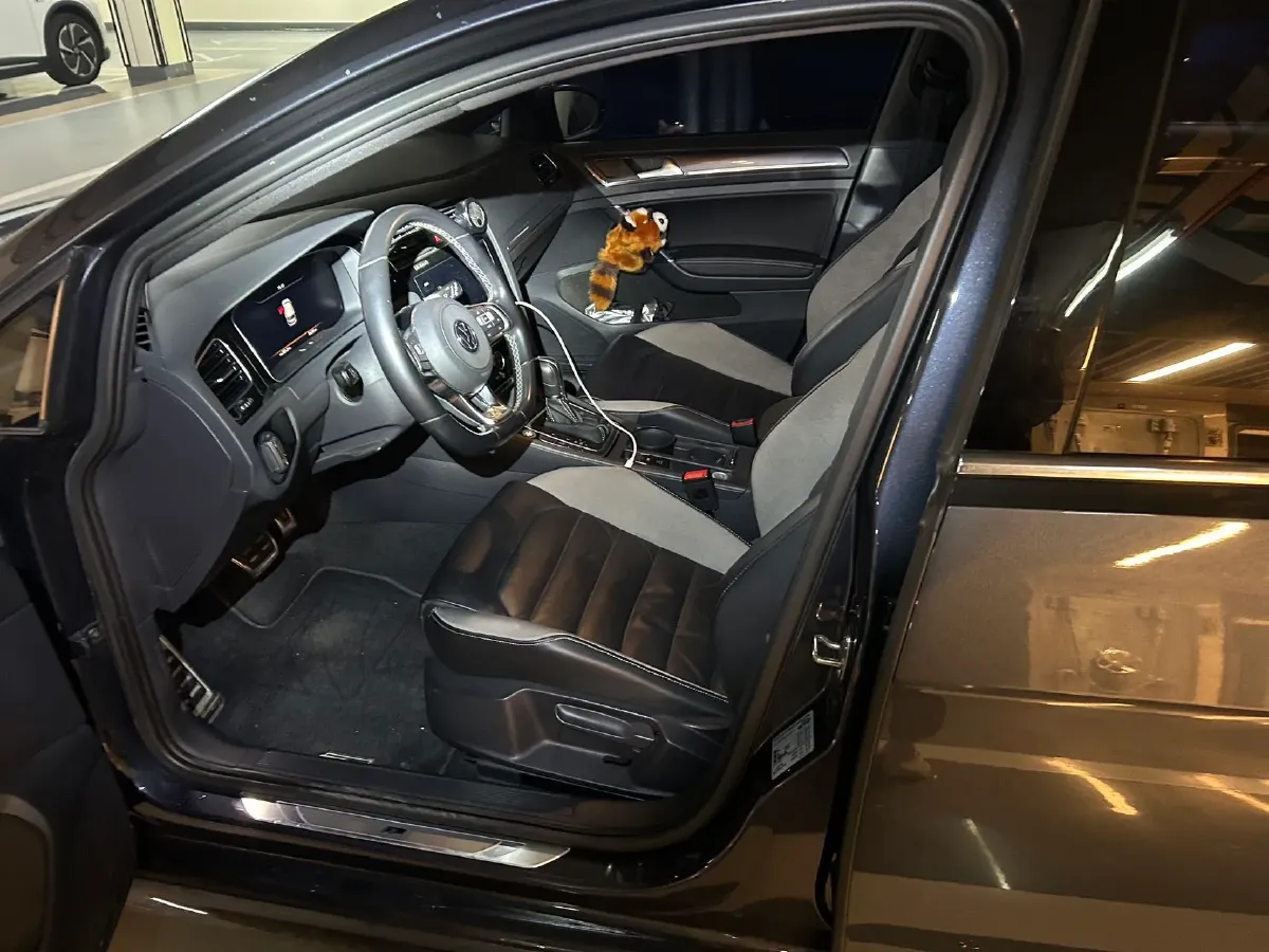 2020 Volkswagen Golf 1.4T 150HP L4 7DCT,autocango,china used car exporter,china ev exporter,chinese used car exporter,chinese used ev exporter