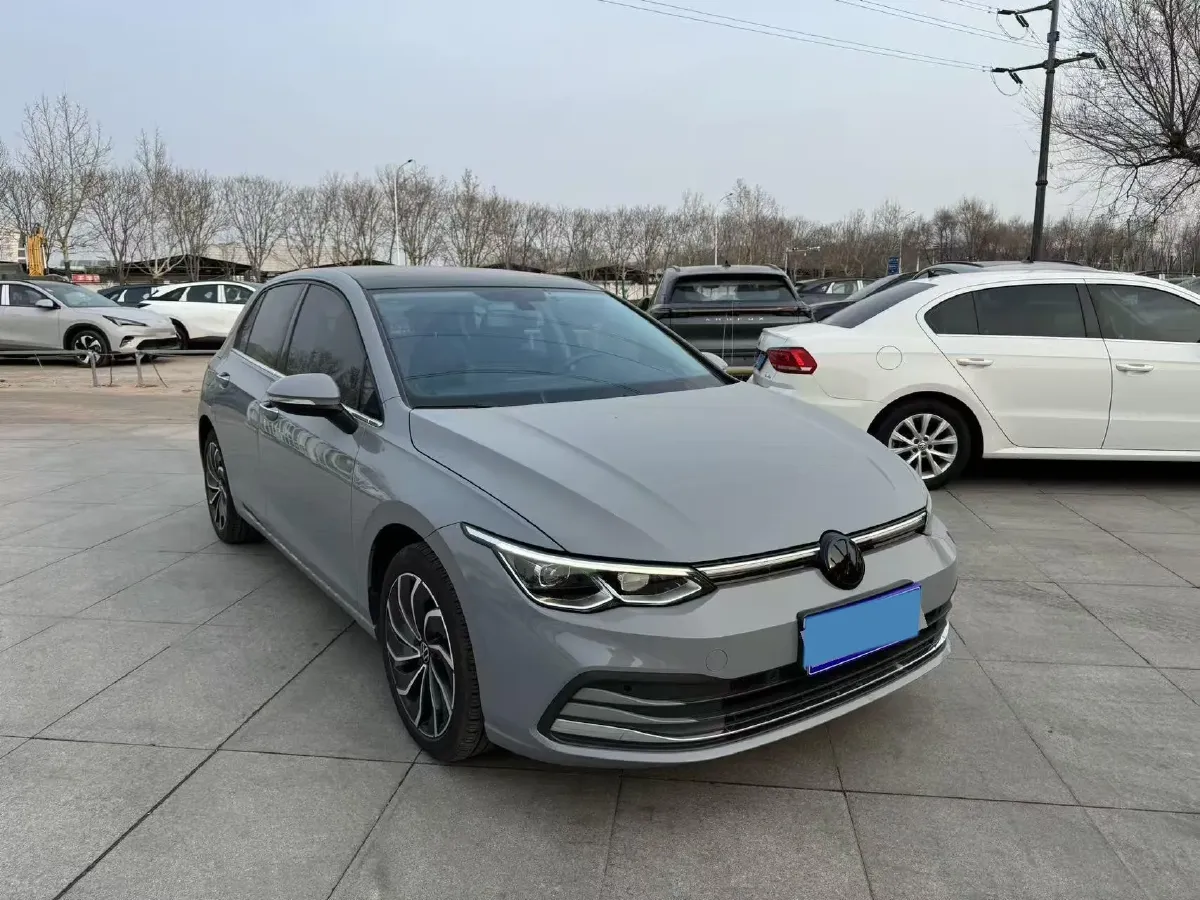 2023 Volkswagen Golf 1.4T 150HP L4 7DCT,autocango,china used car exporter,china ev exporter,chinese used car exporter,chinese used ev exporter