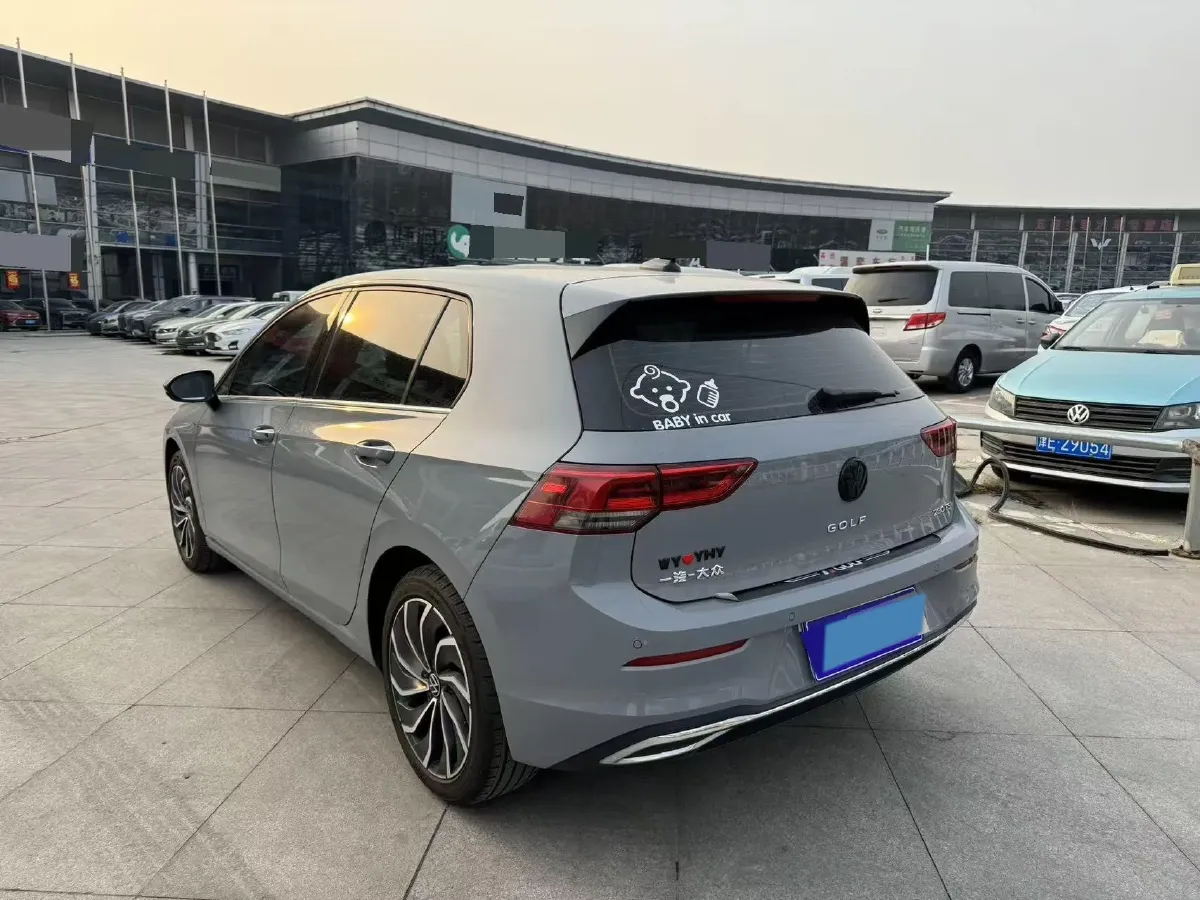 2023 Volkswagen Golf 1.4T 150HP L4 7DCT,autocango,china used car exporter,china ev exporter,chinese used car exporter,chinese used ev exporter