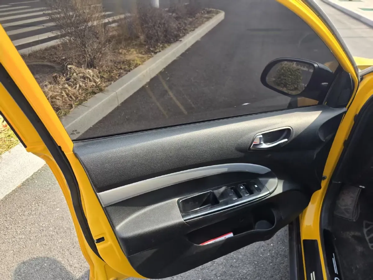 2021 Kia KX1 1.4L 100HP L4 6AT,autocango,china used car exporter,china ev exporter,chinese used car exporter,chinese used ev exporter