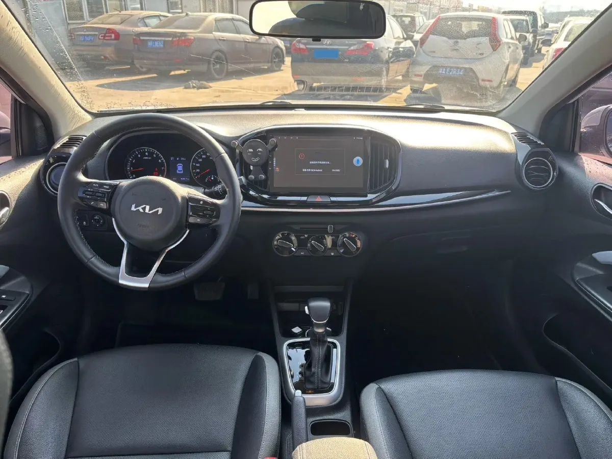 2021 Kia KX1 1.4L 100HP L4 6AT,autocango,china used car exporter,china ev exporter,chinese used car exporter,chinese used ev exporter
