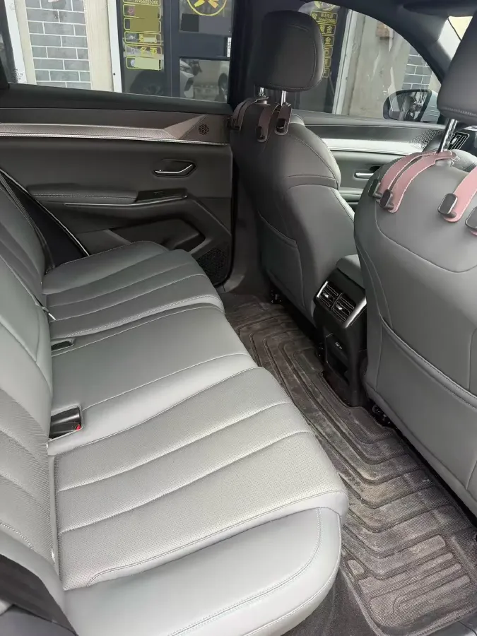 2025 BYD Song Pro 1.5L 101HP L4 E-CVT PHEV 12.9KWH,autocango,china used car exporter,china ev exporter,chinese used car exporter,chinese used ev exporter