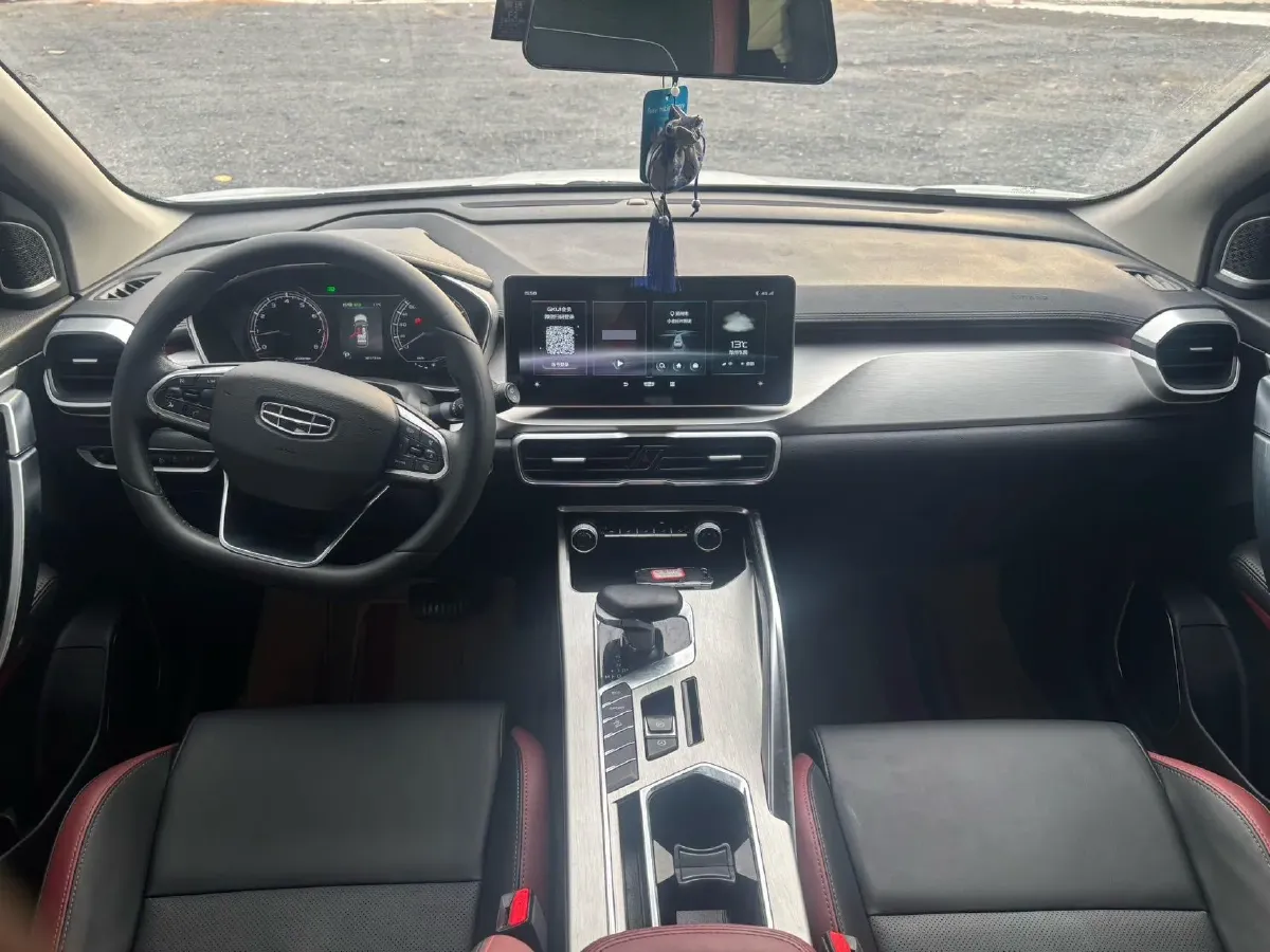 2021 Geely Coolray 1.4T 141HP L4 6DCT,autocango,china used car exporter,china ev exporter,chinese used car exporter,chinese used ev exporter