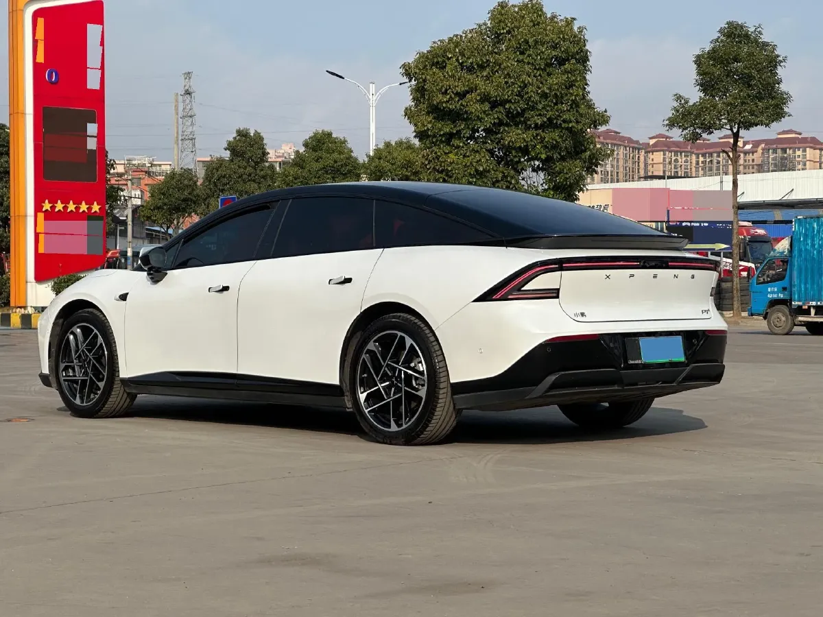 2024 Xpeng P7+ BEV 60.7KWH,autocango,china used car exporter,china ev exporter,chinese used car exporter,chinese used ev exporter