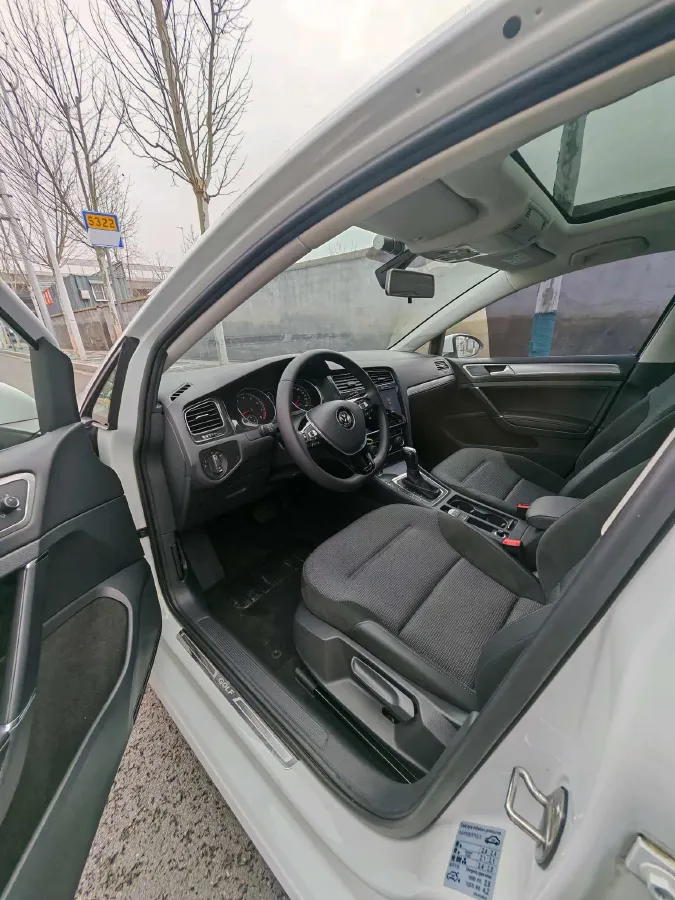 2019 Brilliance Auto V7 1.8T 231HP L4 7DCT,autocango,china used car exporter,china ev exporter,chinese used car exporter,chinese used ev exporter