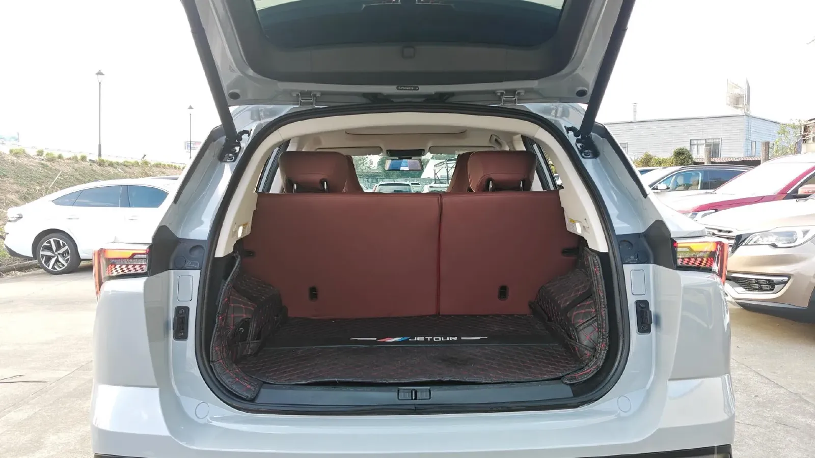 2024 Jetour DASHING 1.5T 156HP L4 6DCT,autocango,china used car exporter,china ev exporter,chinese used car exporter,chinese used ev exporter