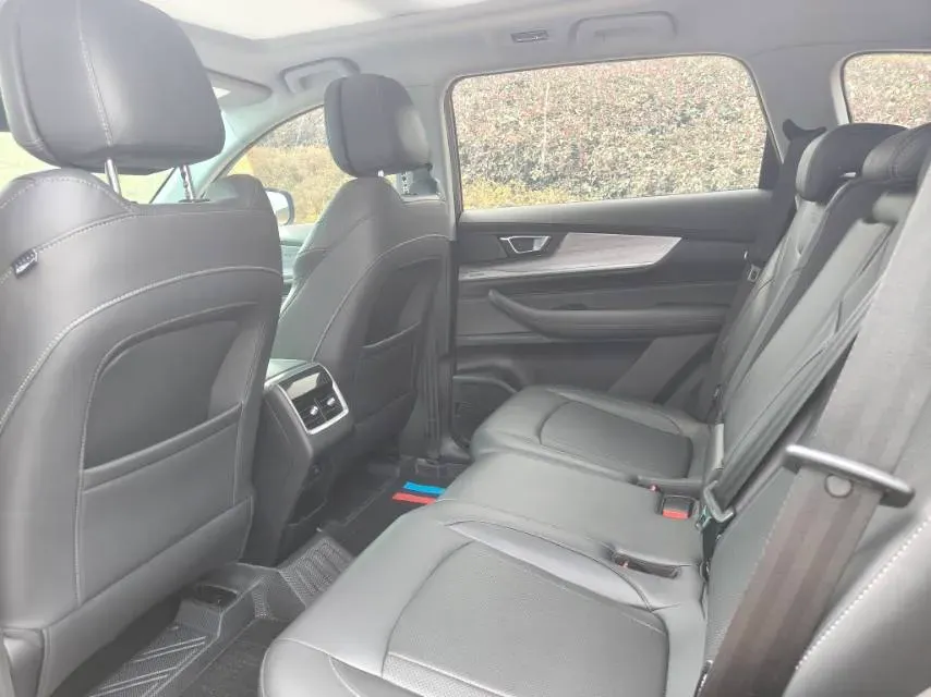 2021 Chery Tiggo 8 1.6T 197HP L4 7DCT,autocango,china used car exporter,china ev exporter,chinese used car exporter,chinese used ev exporter