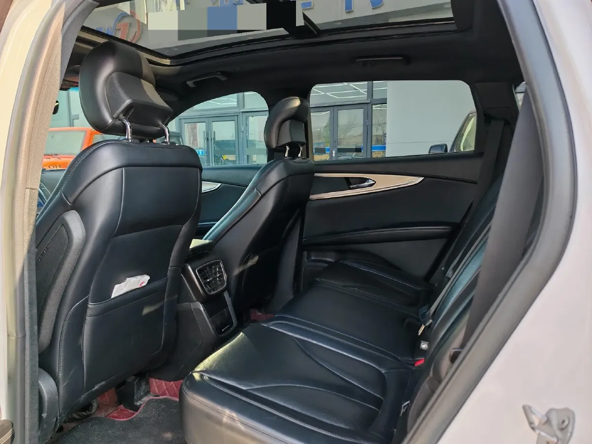 2019 Lincoln Nautilus 2.0T 224HP L4 8AT,autocango,china used car exporter,china ev exporter,chinese used car exporter,chinese used ev exporter