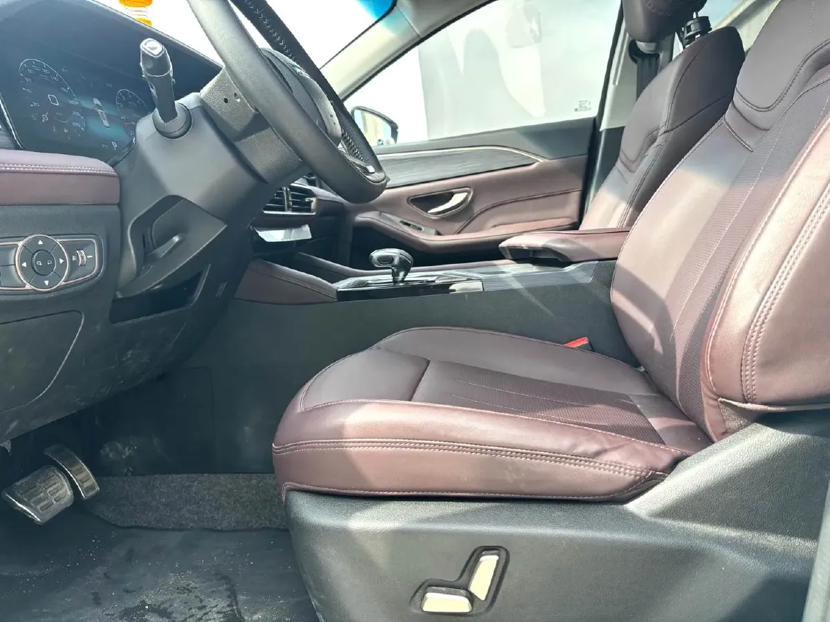 2024 Jetour X90 Plus 1.6T 197HP L4 7DCT,autocango,china used car exporter,china ev exporter,chinese used car exporter,chinese used ev exporter