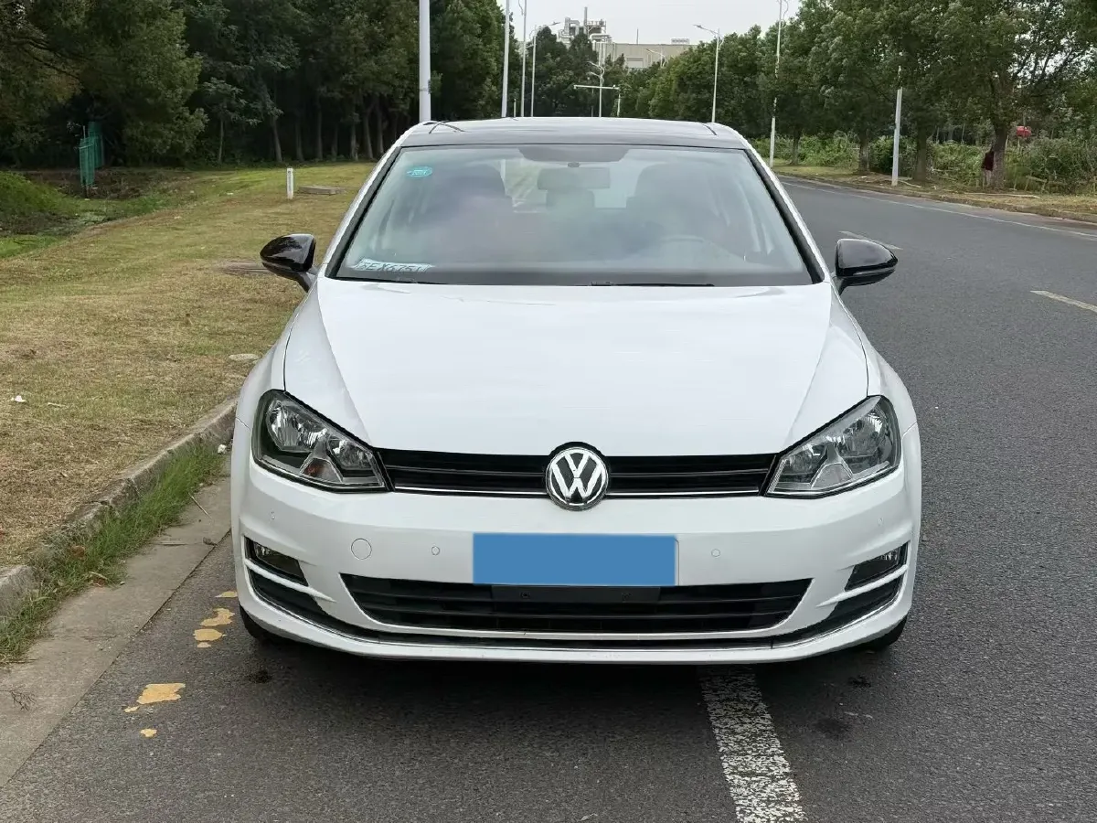 2018 Volkswagen Golf 1.6L 110HP L4 6AT,autocango,china used car exporter,china ev exporter,chinese used car exporter,chinese used ev exporter