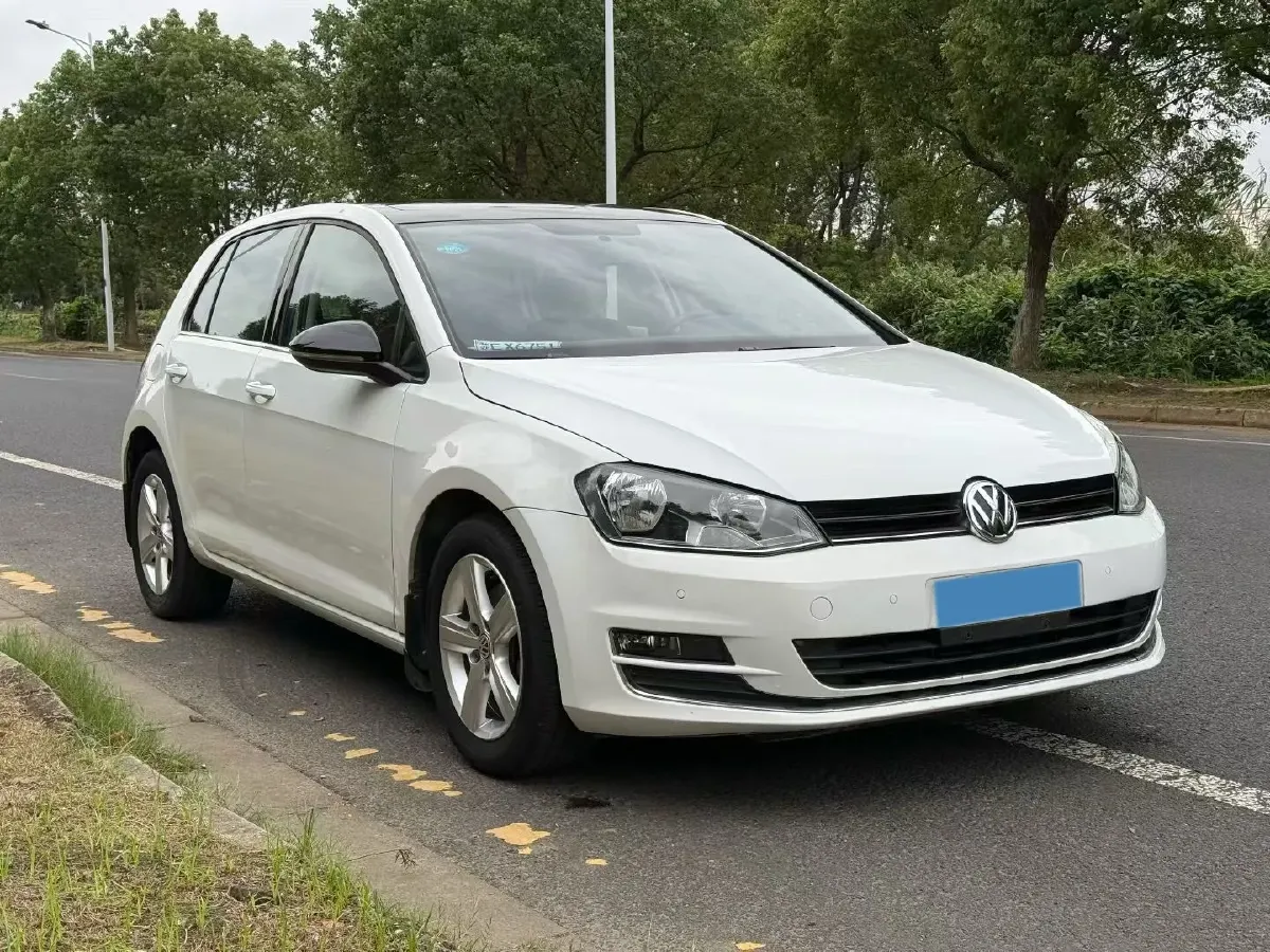 2018 Volkswagen Golf 1.6L 110HP L4 6AT,autocango,china used car exporter,china ev exporter,chinese used car exporter,chinese used ev exporter