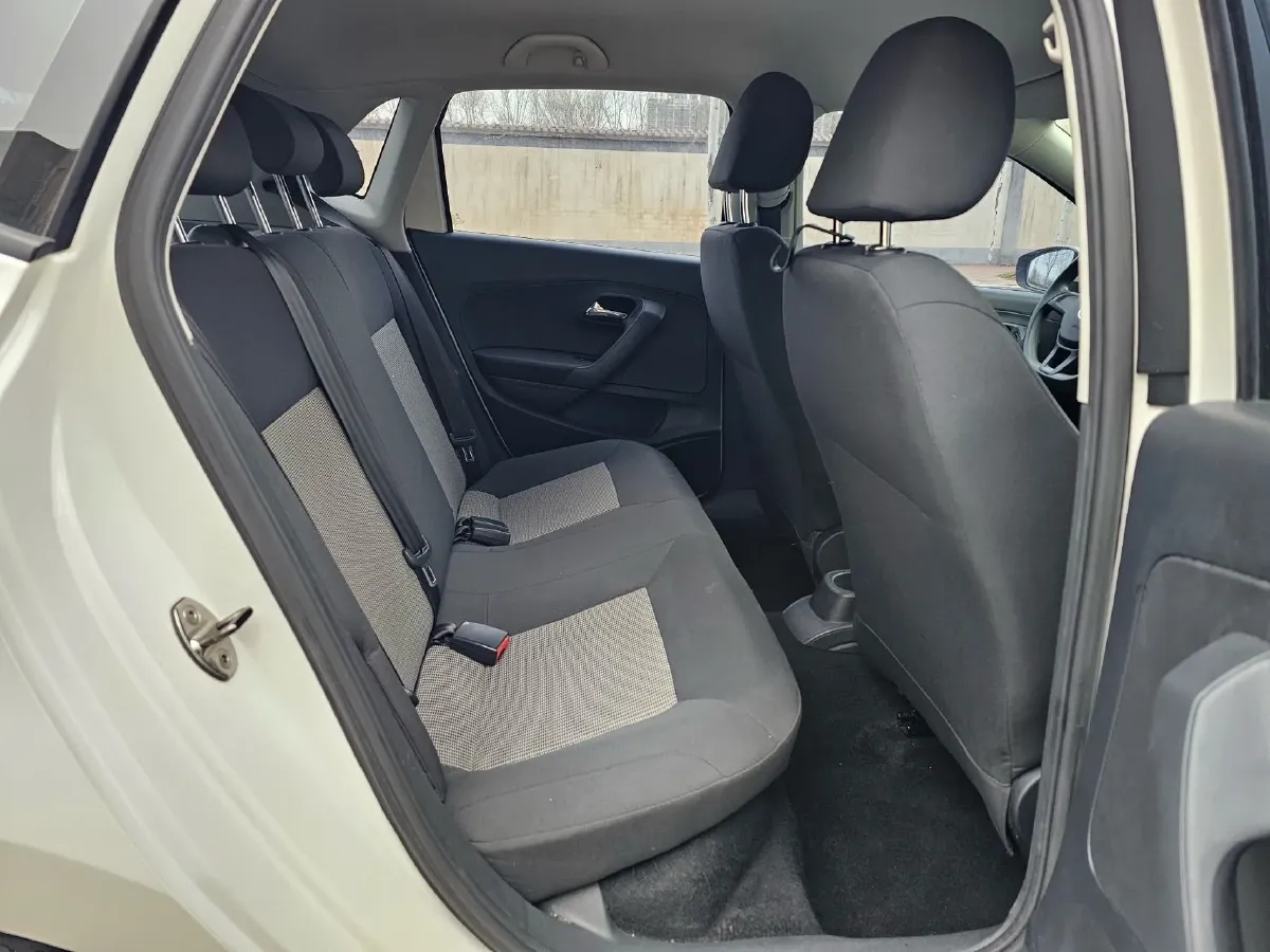 2018 ChangAn Eado 1.6L 128HP L4 6AT,autocango,china used car exporter,china ev exporter,chinese used car exporter,chinese used ev exporter