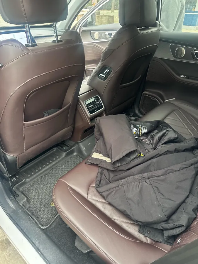 2024 Chery Tiggo 8 PRO 1.6T 197HP L4 7DCT,autocango,china used car exporter,china ev exporter,chinese used car exporter,chinese used ev exporter