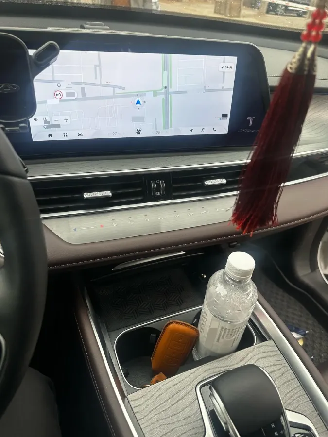 2024 Chery Tiggo 8 PRO 1.6T 197HP L4 7DCT,autocango,china used car exporter,china ev exporter,chinese used car exporter,chinese used ev exporter