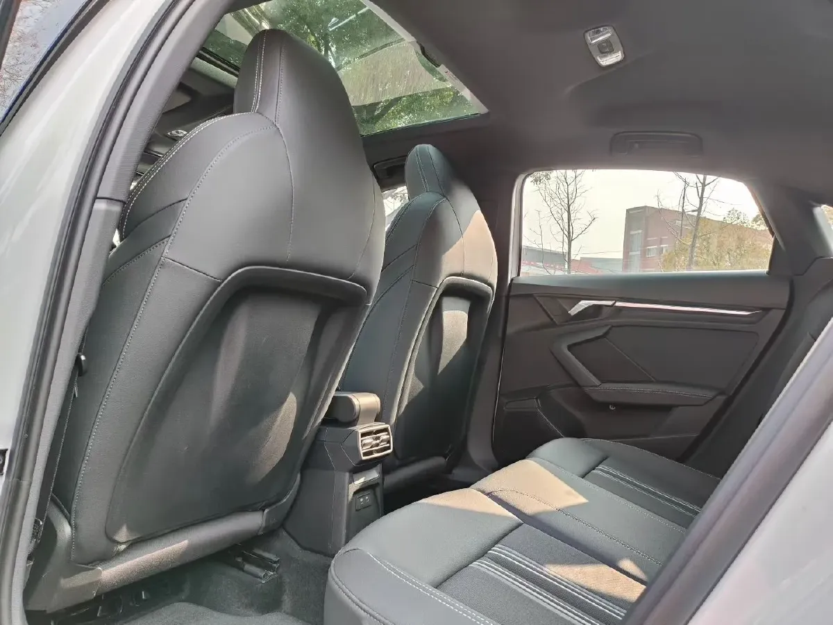 2022 Audi A3 1.4T 150HP L4 7DCT,autocango,china used car exporter,china ev exporter,chinese used car exporter,chinese used ev exporter