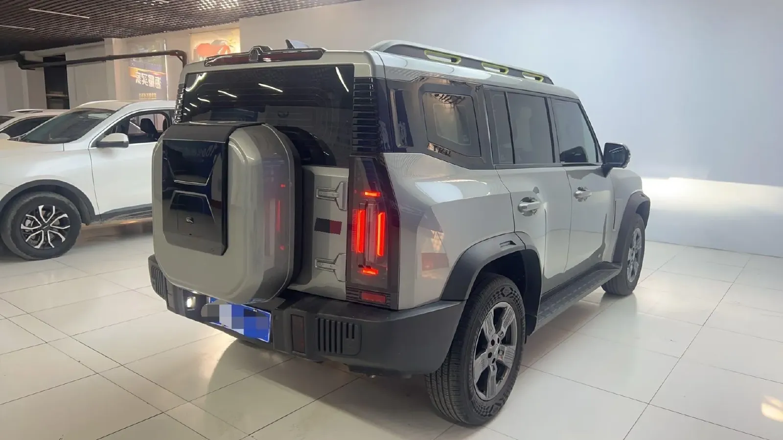 2023 Jetour Traveller 1.5T 184HP L4 7DCT,autocango,china used car exporter,china ev exporter,chinese used car exporter,chinese used ev exporter