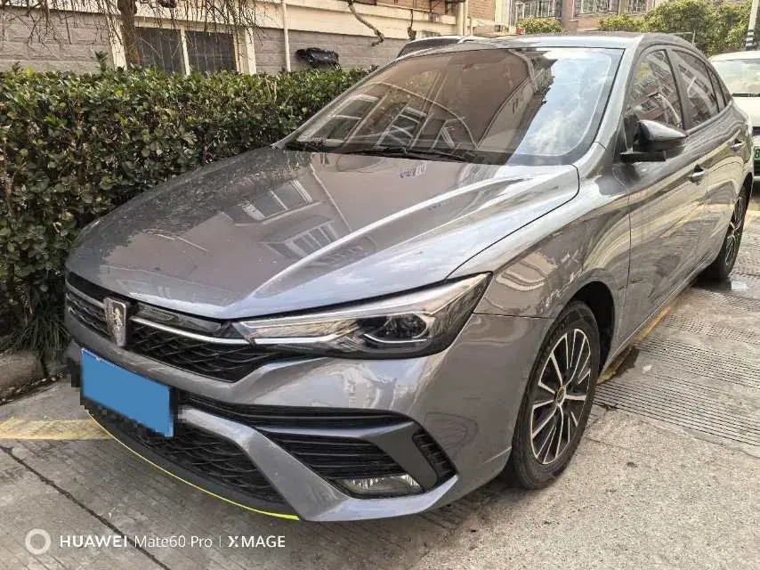 2021 Roewe i5 1.5L 120HP L4 5MT,autocango,china used car exporter,china ev exporter,chinese used car exporter,chinese used ev exporter