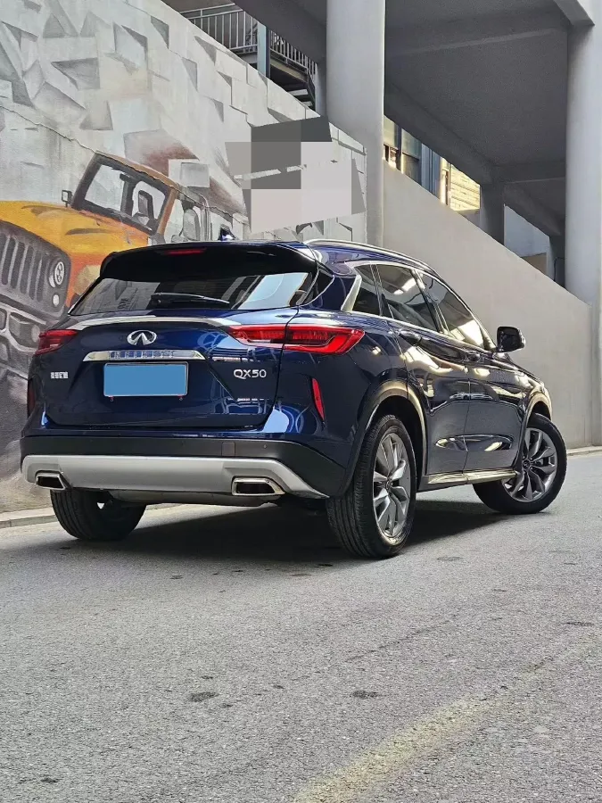 2020 Infiniti QX50 2.0T 245HP L4 CVT,autocango,china used car exporter,china ev exporter,chinese used car exporter,chinese used ev exporter