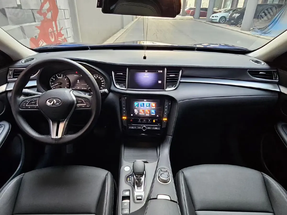 2020 Infiniti QX50 2.0T 245HP L4 CVT,autocango,china used car exporter,china ev exporter,chinese used car exporter,chinese used ev exporter