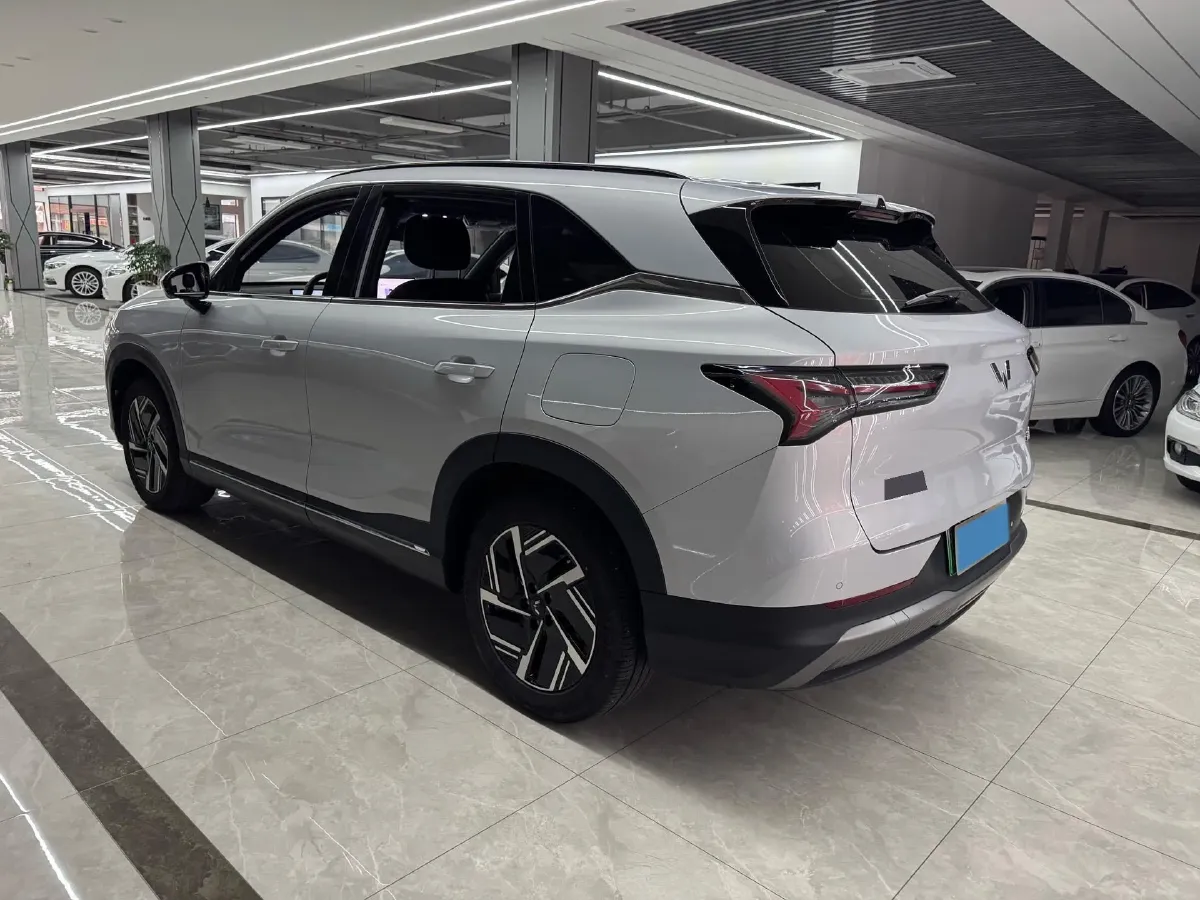 2024 WuLing XingGuangS BEV 60KWH,autocango,china used car exporter,china ev exporter,chinese used car exporter,chinese used ev exporter