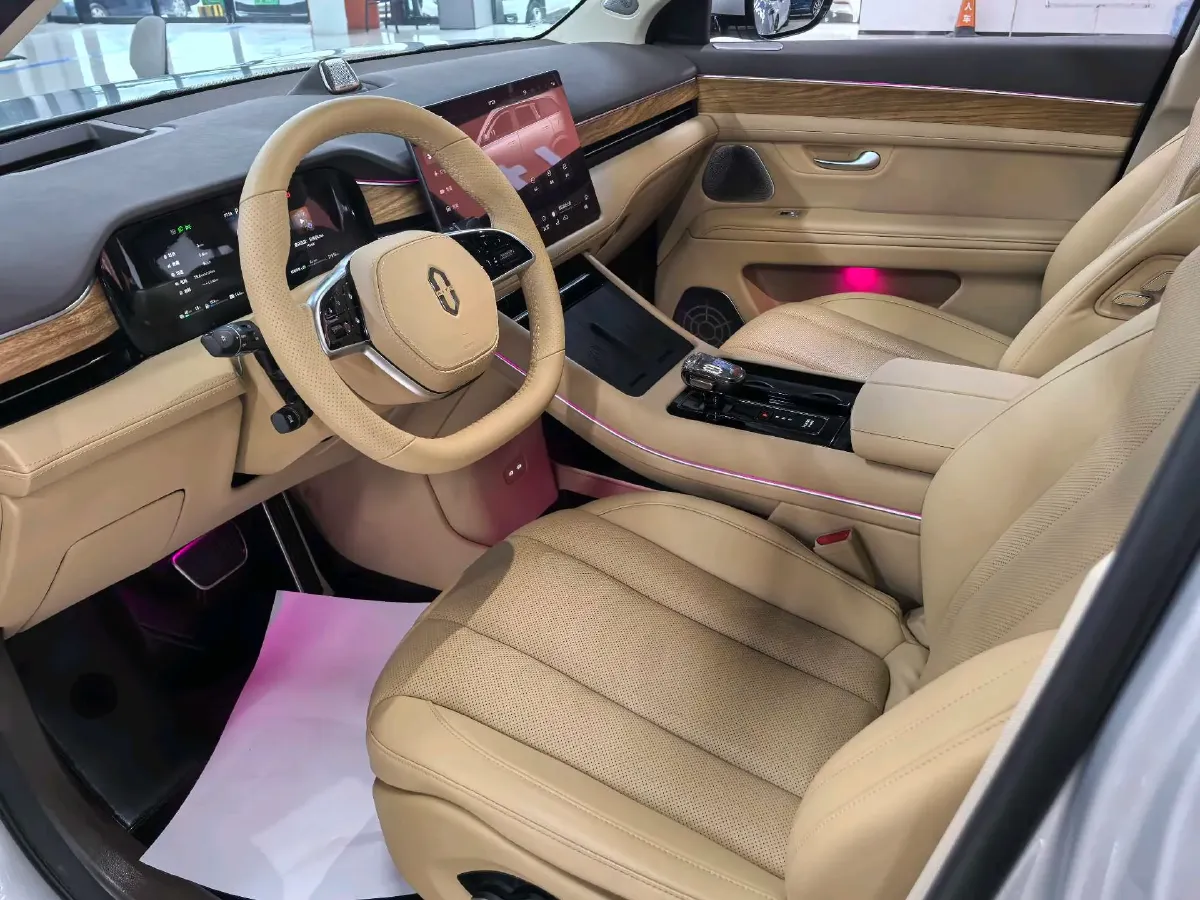 2024 Ford Transit 2.0T 143HP L4 9AT,autocango,china used car exporter,china ev exporter,chinese used car exporter,chinese used ev exporter