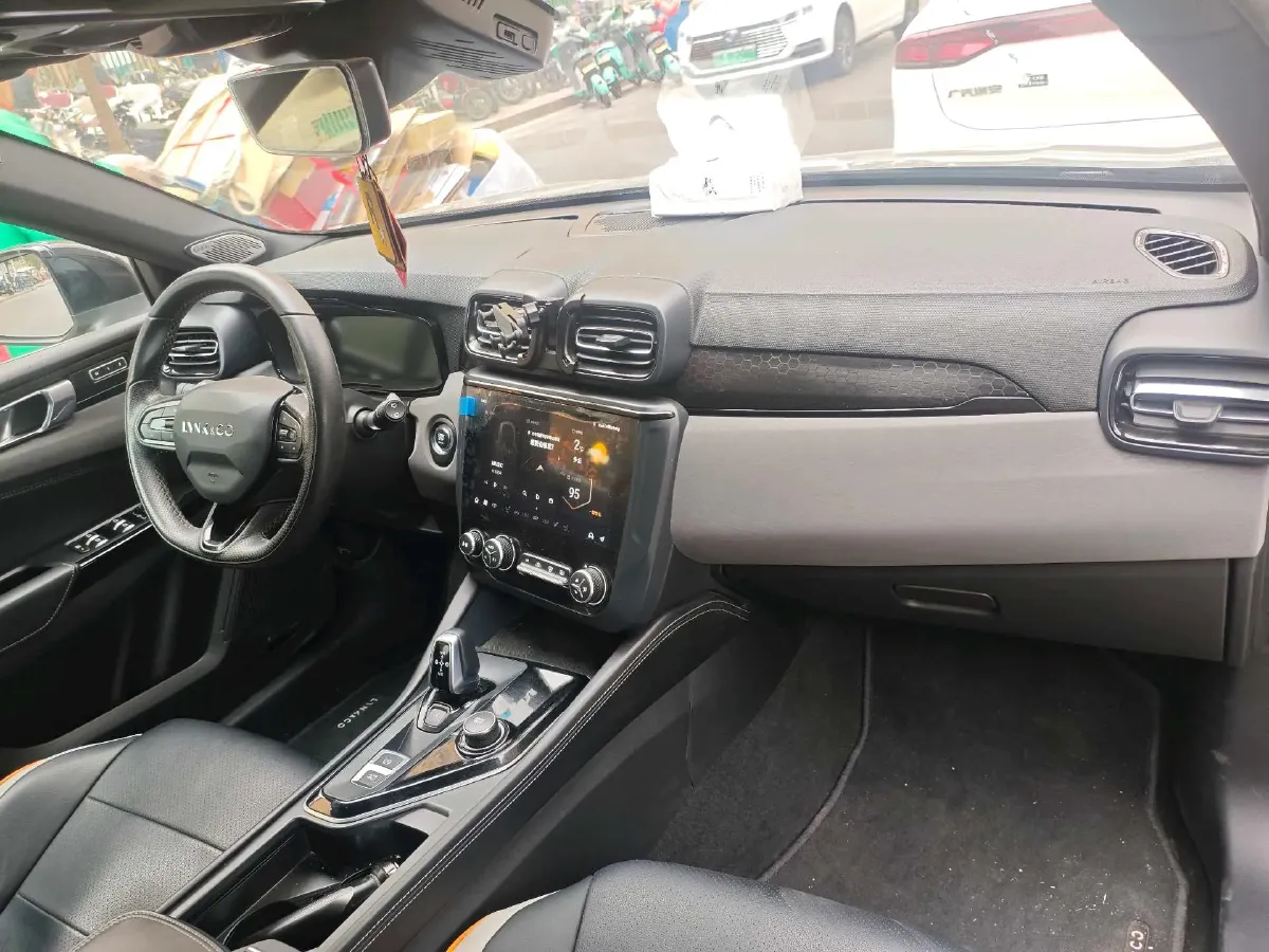 2022 LYNK&CO 02 Hatchback 2.0T 190HP L4 7DCT,autocango,china used car exporter,china ev exporter,chinese used car exporter,chinese used ev exporter