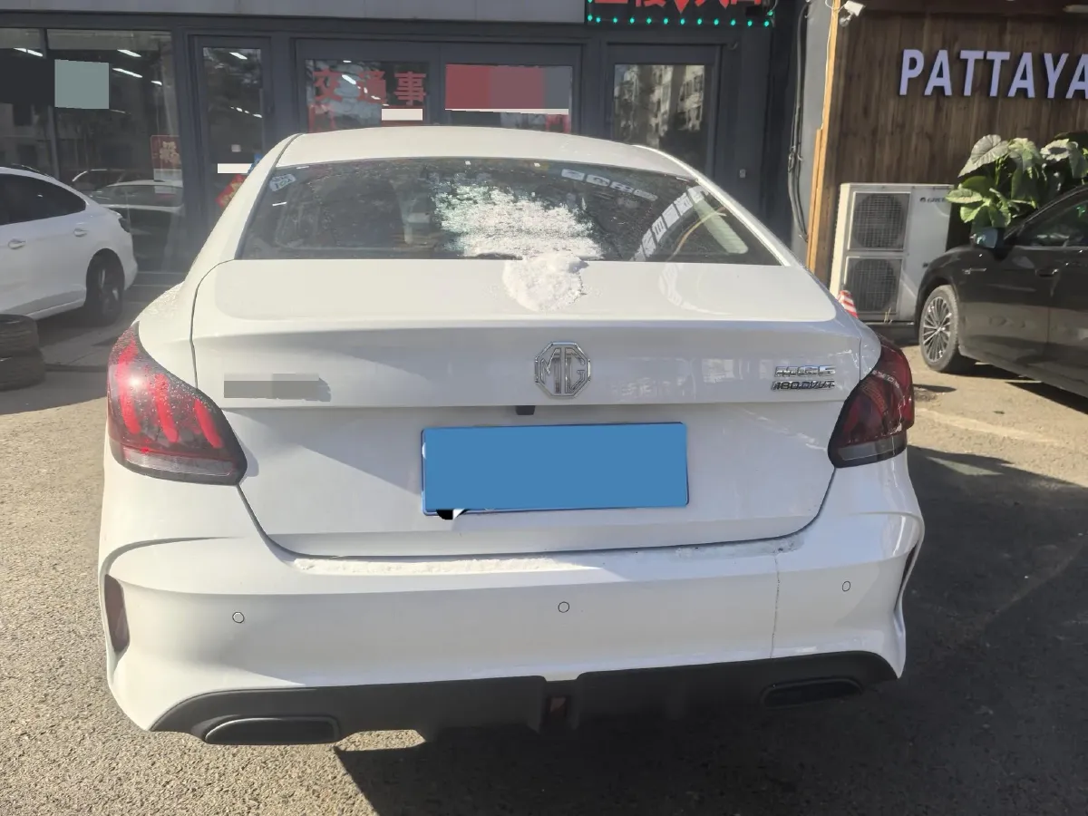 2023 MG 5 1.5L 129HP L4 5MT,autocango,china used car exporter,china ev exporter,chinese used car exporter,chinese used ev exporter