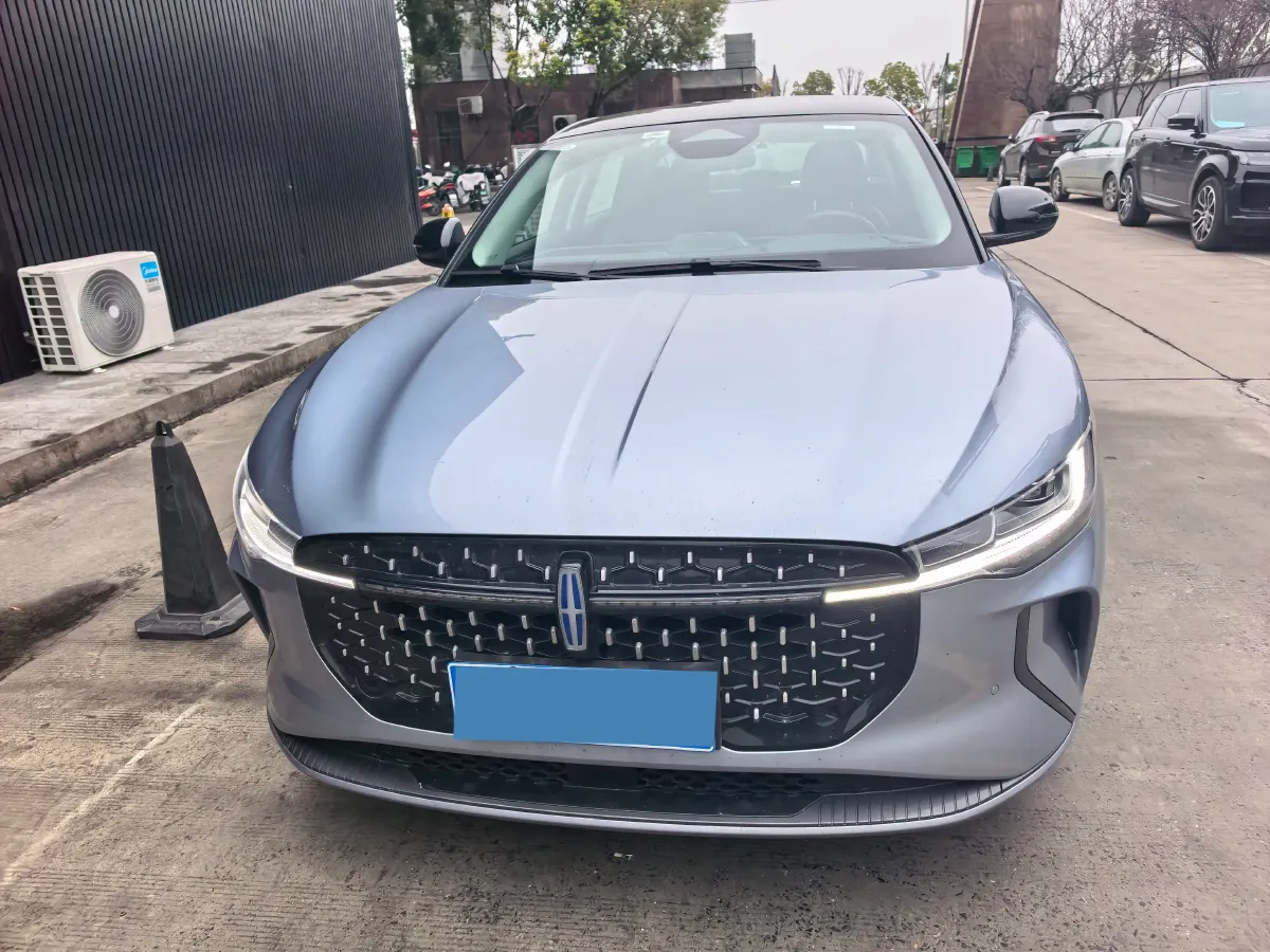 2025 Lincoln Z 2.0T 294HP L4 E-CVT Hybrid,autocango,china used car exporter,china ev exporter,chinese used car exporter,chinese used ev exporter