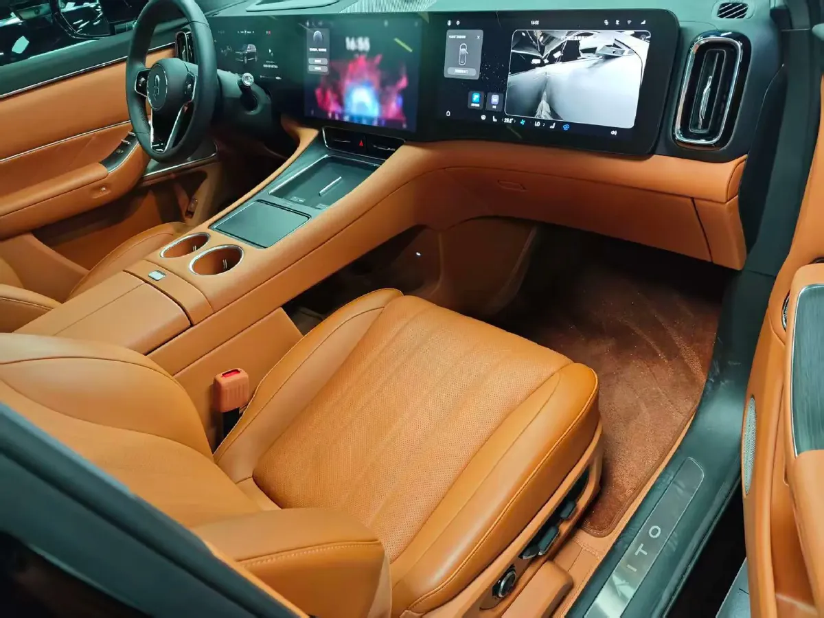 2025 AITO AITO M8 REEV 160HP REEV 53.4KWH,autocango,china used car exporter,china ev exporter,chinese used car exporter,chinese used ev exporter