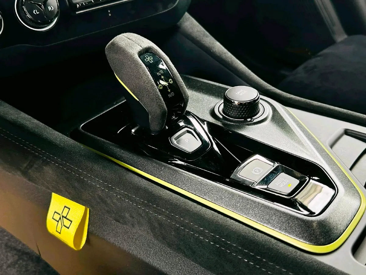 2020 LYNK&CO 03 2.0T 254HP L4 8AT,autocango,china used car exporter,china ev exporter,chinese used car exporter,chinese used ev exporter