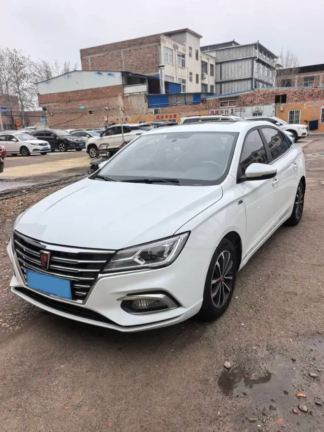 2019 Roewe i5 1.5L 120HP L4 5MT,autocango,china used car exporter,china ev exporter,chinese used car exporter,chinese used ev exporter
