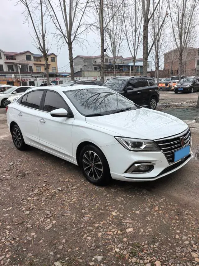 2019 Roewe i5 1.5L 120HP L4 5MT,autocango,china used car exporter,china ev exporter,chinese used car exporter,chinese used ev exporter