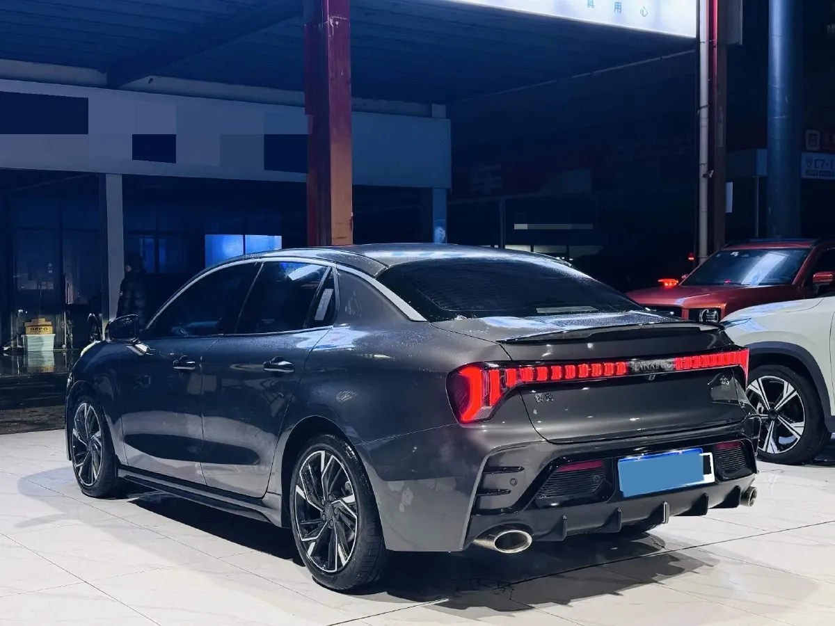 2023 LYNK&CO 03 2.0T 254HP L4 7DCT,autocango,china used car exporter,china ev exporter,chinese used car exporter,chinese used ev exporter