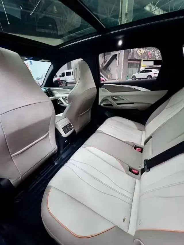 2023 BYD Song Pro 1.5L 110HP L4 E-CVT PHEV 12.9KWH,autocango,china used car exporter,china ev exporter,chinese used car exporter,chinese used ev exporter