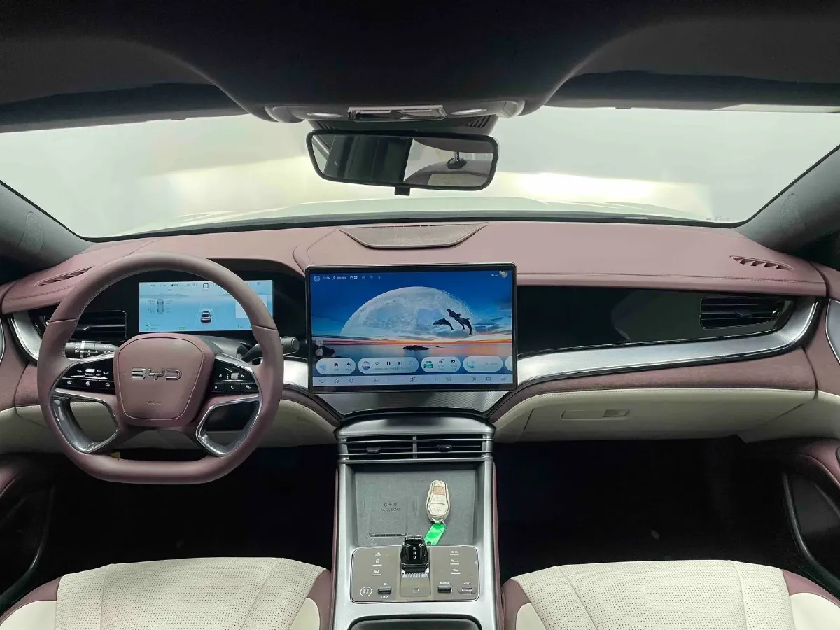 2025 BYD Seal07 DM-i 1.5L 101HP L4 E-CVT PHEV 17.6KWH,autocango,china used car exporter,china ev exporter,chinese used car exporter,chinese used ev exporter